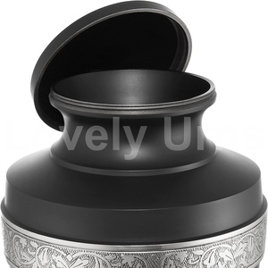 Bolsa de terciopelo sin urnas de cremación de latón de óxido negro - Product Image 4