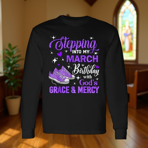 Camiseta de manga larga con estampado digital de cuello redondo unisex para adultos, con la frase: Entrando a mi cumpleaños de marzo con la gracia y la misericordia de Dios, para la iglesia. - Product Image 3