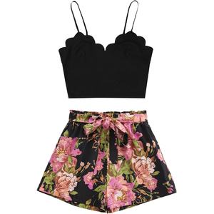 Conjunto de 2 piezas para mujer, informal, de verano, con estampado de letras, top corto y pantalones cortos, conjunto de dos piezas. - Product Image 1