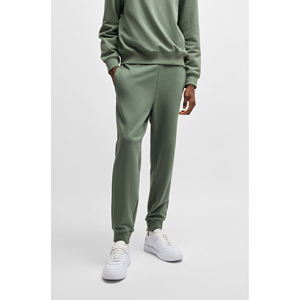 Sudadera con Capucha Verde Salvia para Hombre y Pantalones Deportivos a Juego, Chándal ODM al por Mayor, Trackstar OEM, Marca Privada - Product Image 4