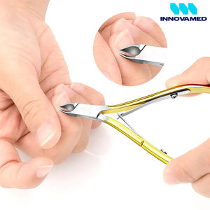 Pince à cuticules en acier inoxydable à mâchoires affûtées, avec poignée antidérapante de différentes formes, pour l'élimination des cuticules mortes, type Staleks. - Product Image 6