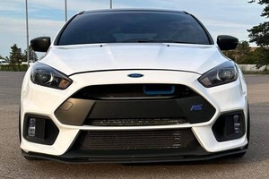 Buena oferta para Ford Focus RS AWD listo para enviar - Product Image 4