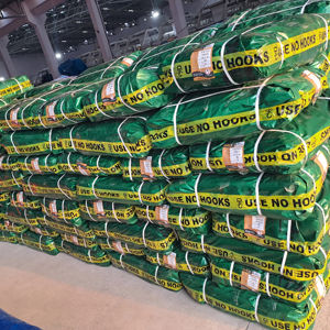 Cubierta impermeable multiusos superfuerte de tela de lona de PE de plata verde de tamaño personalizado con estilo liso - Product Image 1