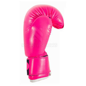 Guantes de boxeo de cuero personalizados profesionales Guantes de entrenamiento de lucha cómodos y duraderos en venta - Product Image 4