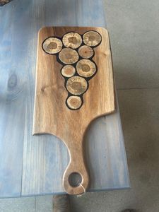 Tabla de Cortar de Madera Sostenible Hecha a Mano Exclusiva, Diseño Moderno Tallado en Fruta, Apta para Lavavajillas para Cocina Moderna - Product Image 5