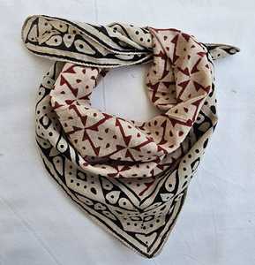 Bandana en coton imprimé à la main, écharpe bohème à motif paisley, écologique, bandeau pour cheveux, cadeau pour elle - Product Image 1
