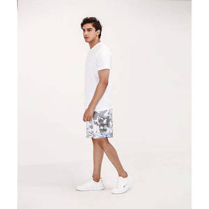 Short tie-dye pour hommes, décontracté et gym, à usage extérieur, avec logo personnalisé, short léger à motifs solides, à vendre, au prix de gros - Product Image 6