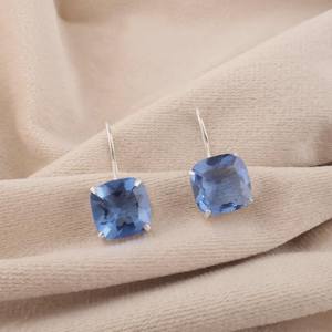 Pendientes Hechos a Mano de Plata de Ley 925 con Gema de Tanzanita en Forma de Cojín, Elegante Regalo de Cumpleaños para Mujeres y Niñas - Product Image 1