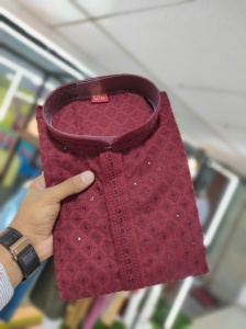 Trabajo de bordado pesado en la parte delantera y trasera con algodón rayón Kurt para la venta en línea - Product Image 4