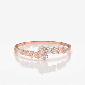 Bracelet en or 18 carats avec diamant moissanite taille ronde, élégant et luxueux - Product Image 4