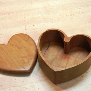 Heart Box Project Plan Workshop Companion Venta caliente Regalos y manualidades Cajas de madera Letreros de pared hechos en la India - Product Image 1