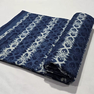 Tissu en coton 100% respirant et écologique fabriqué à la main Jaipur Heritage Traditional Block Print Cotton Fabric - Product Image 1