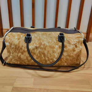Unisex Cowhide Duffle <b>Bag</b> Genuine Leather Travel Luggage with Fashionable Candy Pattern - Product Image 1