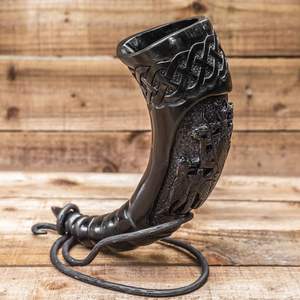 Récipient à boire nordique en corne avec finition durable et style artisanal pour les fêtes de festivals et les cadeaux de collectionneurs - Product Image 1