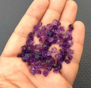February Birthstone 50-Piece Natural Purple <b>Amethyst</b> 4-6 MM Loose Gemstones in Rough Size <b>Raw</b> <b>Amethysts</b> - Product Image 1