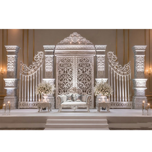 Escenario de Boda Moderno Blanco Tradicional de Calgary, Elegante Escenario de Boda Ligero de Fibra de Vidrio, Decoración de Arco Tallado, Conjunto de Sofás para Ceremonia - Product Image 1