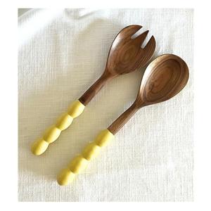 Ensemble de serveurs à salade en bois avec poignées en résine, vente directe d'usine, derniers ustensiles de cuisine, cuillère et fourchette à servir - Product Image 1