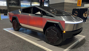 Listo para enviar: Tesla Cybertruck 2023 híbrido eléctrico de segunda mano, alta calidad, transmisión automática de 6 velocidades - Product Image 3