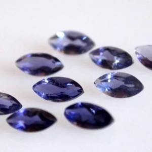 หินไอโอไลต์สีฟ้าธรรมชาติขนาด6มม. 8มม. เจียระไนหินอัญมณีกึ่งมีค่าแบบทำมือสำหรับทำเครื่องประดับแหวนจี้ตาหิน AAA - Product Image 1