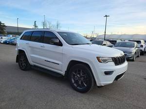 JEEP GRAND CHEROKEE 2021 USADO, EDICIÓN 80 ANIVERSARIO, VOLANTE A LA IZQUIERDA/DERECHA - Product Image 2