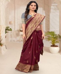 Look traditionnel le plus choisi Vérifie Saree géométrique floral pour une touche classique. - Product Image 1