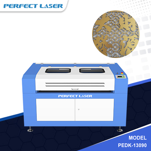Machine de découpe et de gravure laser CO2 1300x900 mm avec tube laser, commande CNC, refroidissement par eau et <span class=keywords><strong>chargement</strong></span> automatisé pour le bois - Prix - Product Image 1