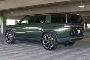 Clean Perfect Neatly Used 2024 Rivian R1S Left <b>Hand</b> Drive Leather Seats Rear Camera - Product Image 6