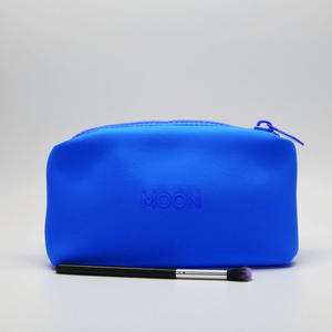 Bolsa de maquillaje de neopreno impermeable con logotipo personalizado, neceser de viaje para cosméticos, organizador de artículos de tocador de gran capacidad, bolsa de lavado portátil, regalo para mujer - Product Image 4