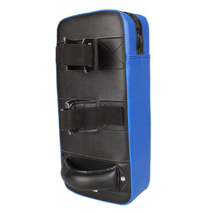 Flyingkick Enterprises : Protège-tibias et boucliers de frappe sur mesure pour Boxe, Karaté, Muay Thai, MMA, Taekwondo et Arts Martiaux, en gros - Product Image 4