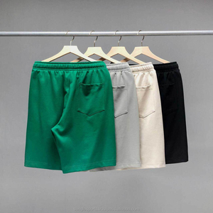 Pantalones cortos de entrenamiento con estampado sólido para hombre, pantalones cortos deportivos de secado rápido para gimnasio con decoración de encaje, ropa para correr - Product Image 2