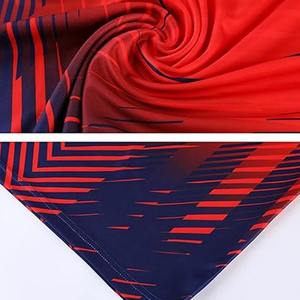 Conjunto de uniformes de fútbol de alta calidad con sublimación personalizada para jugadores Uniforme de fútbol de camiseta de fútbol de secado rápido personalizado - Product Image 4