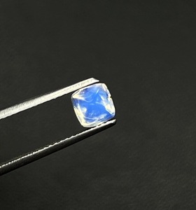 Mehrajudin Gems June Birthstone 100% Natural Blue Flashy <b>Rainbow</b> Moonstone Cabochon Sugarloaf Shape AAA Quality Gemstone Loose - Product Image 2