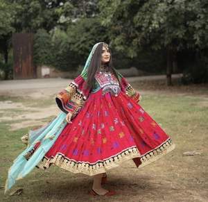 Vente en gros – Édition limitée – Robe afghane vintage brodée à la main en mousseline de soie à manches longues, toutes saisons, couleurs et tailles personnalisables, style ethnique - Product Image 4