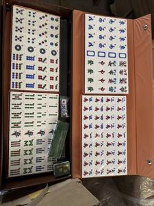 Portable Mahjong Tile Set Melamine Game Tiles Foldable Storage Box for <b>Entertainment</b> and Travel - Product Image 3