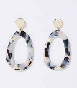 ต่างหูห่วงแฟชั่นของผู้หญิงทำจากเรซิ่นอีพ็อกซี่ดีไซน์ตามสั่งเป็นมิตรต่อสิ่งแวดล้อมทันสมัยพร้อมไข่มุกหินหลัก - Product Image 4