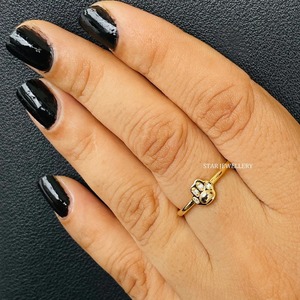 Bague de patte de chien en diamant naturel en or massif 14 carats. - Product Image 1