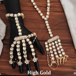 Haute or Antique Hath Panja pour femmes élégant bijoux de main de mariée traditionnel indien fête porter des accessoires - Product Image 1