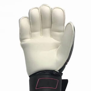 Gants de gardien de but de football professionnel pour le football noir et blanc unisexe OEM Logo personnalisé gants de protection des doigts durables - Product Image 4