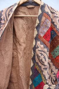 Chaqueta Kantha de algodón para exportador de fabricante indio, abrigo bordado Vintage con corte de trabajo, diseño de letras con apliques de patrón de Kimono - Product Image 3