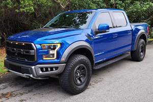 Ford F-150 Raptor 2018 Usada, Motor V6 Biturbo de 450 hp, Tracción en las Cuatro Ruedas, Equipamiento Completo, Color Azul Relámpago - Product Image 3