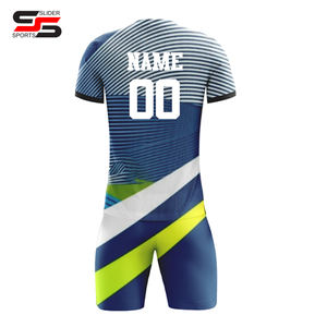 Uniforme de football tendance pour tout le monde Ensembles de football de couleur dégradée entièrement personnalisés Production en vrac Vêtements de football du Pakistan - Product Image 6