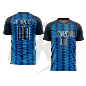 Camiseta de fútbol para hombre de gran calidad 100% poliéster cómodo diseños sublimados personalizados con servicios OEM Sialkot Pakistán - Product Image 1