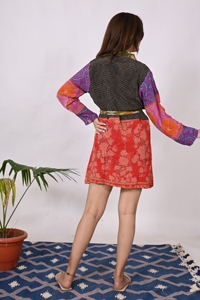 Été Printemps Mini robe pour femmes avec manches longues Robe portefeuille en soie indienne faite à la main Méthode de tissage tissé à la taille naturelle - Product Image 5