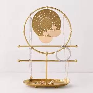 Exhibidor de Joyería de Metal en Forma de T con Acabado Dorado Antiguo y Diseño Moderno con Patrón de Ángel, Soporte de Exhibición Ecológico para Mesa de Hogar - Product Image 4