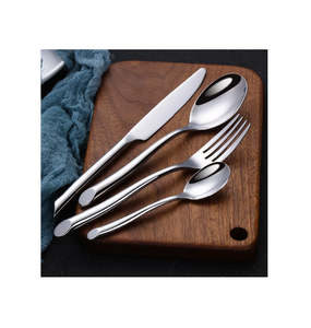 Bas quantité minimale de commande 4 pièces ensemble de couverts en acier inoxydable hôtel moderne en acier miroir ensemble de couverts fabriqués à la main haute vente ensembles de couverts - Product Image 5