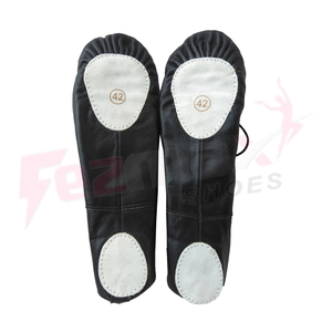 Chaussures de Ballet pour femmes, pantoufles de danse souples, en cuir véritable - Product Image 1