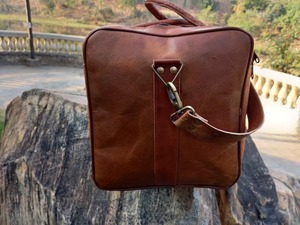 CLC fait à la main grand cuir véritable unisexe Weekender sac Vintage Sport Logo personnalisé Duffle voyage nuit marron noir bonbons - Product Image 4