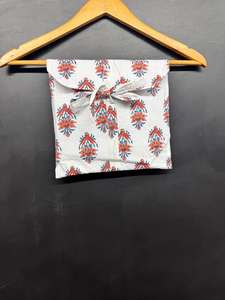 Conjuntos de Pijamas de Algodón de Lujo Hechos a Mano en India |   Pijamas de Verano para Mujer, Cuello en V, Largo Completo, Cintura Elástica, Ligeros y Cómodos - Product Image 2