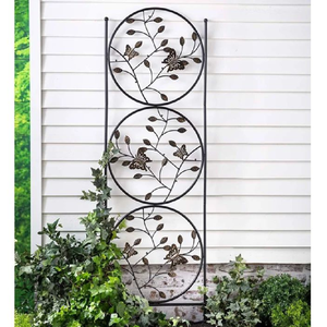 Enrejado de metal vertical con patrón de diamante, perfecto para espacios pequeños y enredaderas trepadoras. Mayorista - Product Image 3