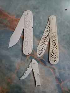 Colgantes de hueso natural hechos a medida con patrones temáticos de elefante ideales para diseñadores de joyas y tiendas de cuentas - Product Image 5